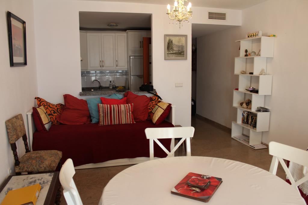 Don Jaoquin Apartment เบนัลมาเดนา ภายนอก รูปภาพ
