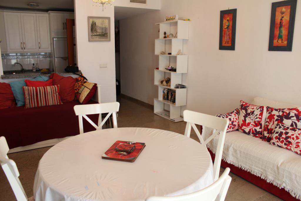 Don Jaoquin Apartment เบนัลมาเดนา ภายนอก รูปภาพ